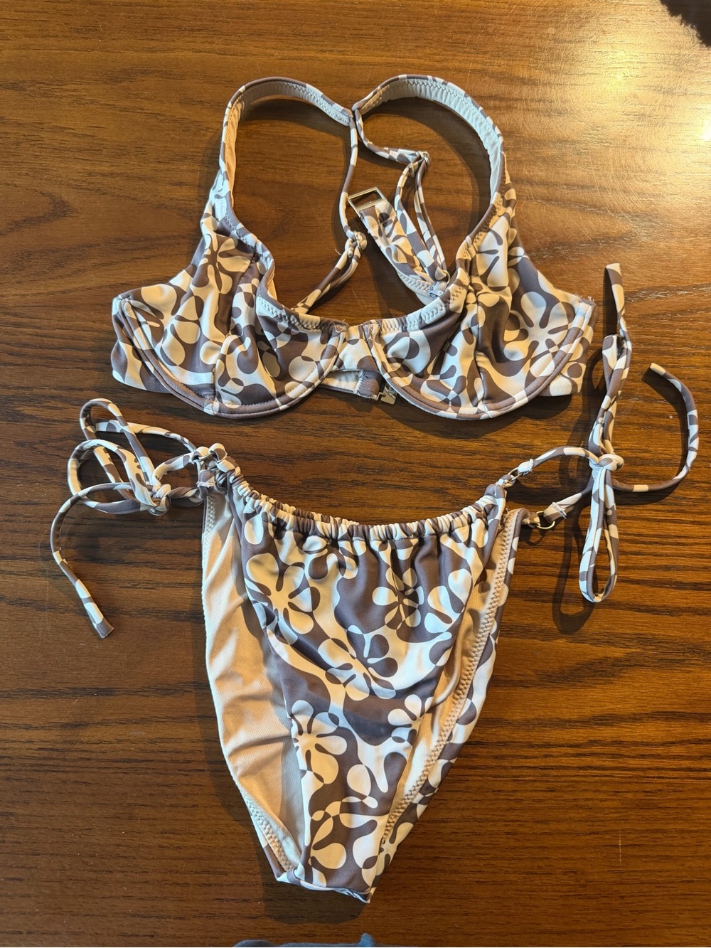 Pacsun Floral Print Tie-Side Bikini Set in Beige and Brown